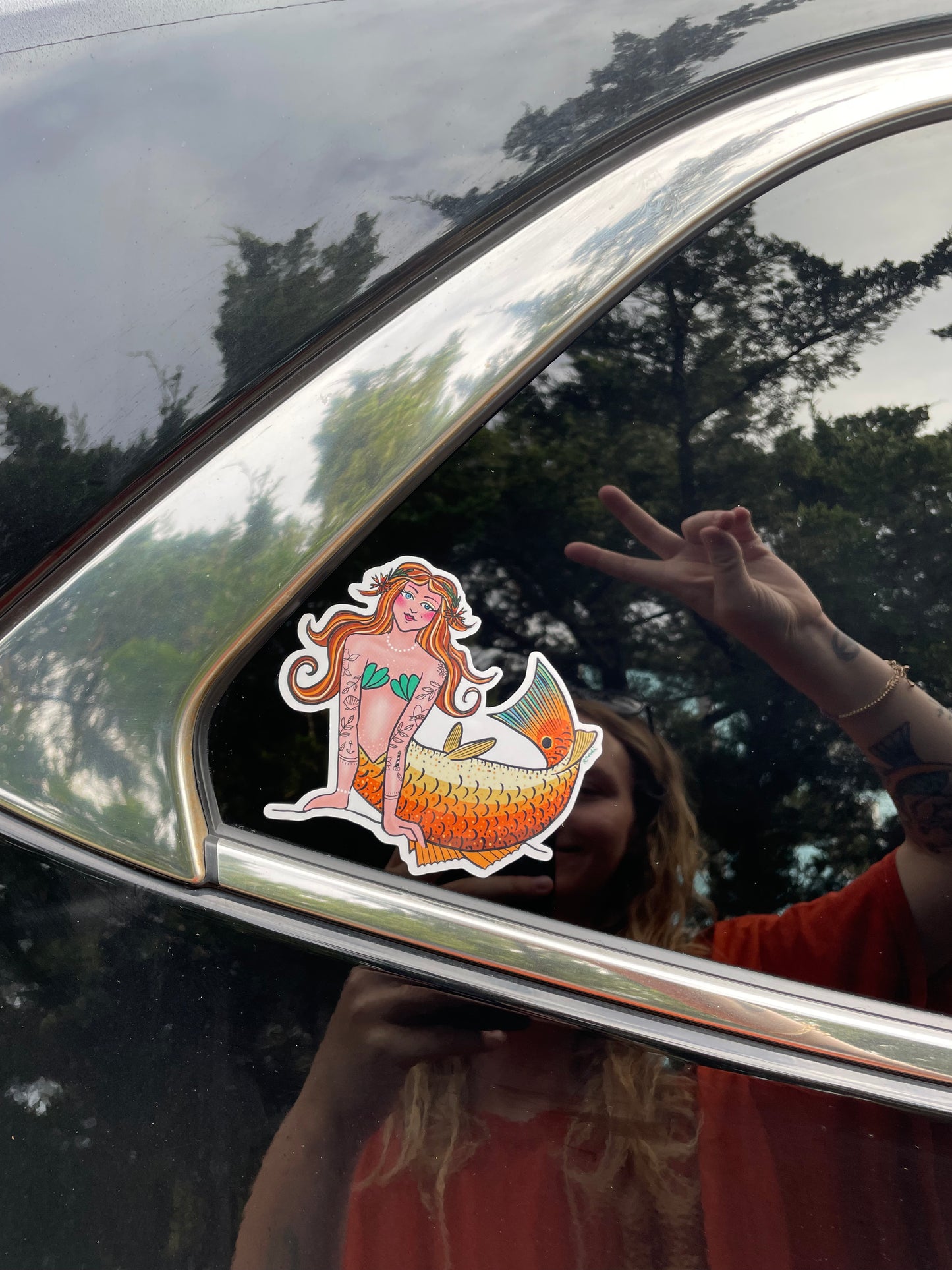 vinyl sticker - hattie - the red drum tailed mermaid